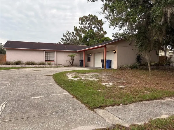 524 Wynnwood Dr, Brandon, FL 33511