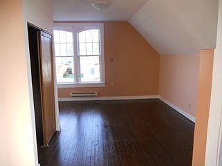 5th image of 1310 C St APT A