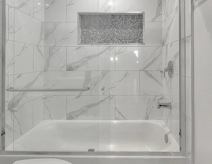 5850 Vineland Ave — Photo 12