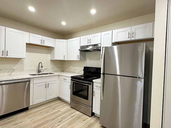 2nd image of 8453 1/2 Carlisle Dr Unit 9