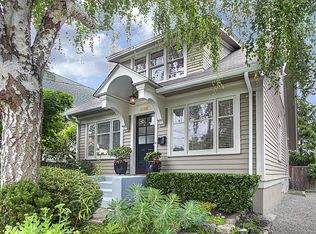 418 29th Ave E, Seattle, WA 98112