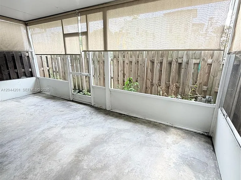 119 SW 6th Ln #119 — Photo 13