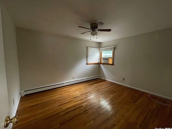 4th image of 2570 Nassau St