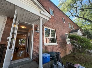 (Undisclosed Address), Fresh Meadows, NY 11365