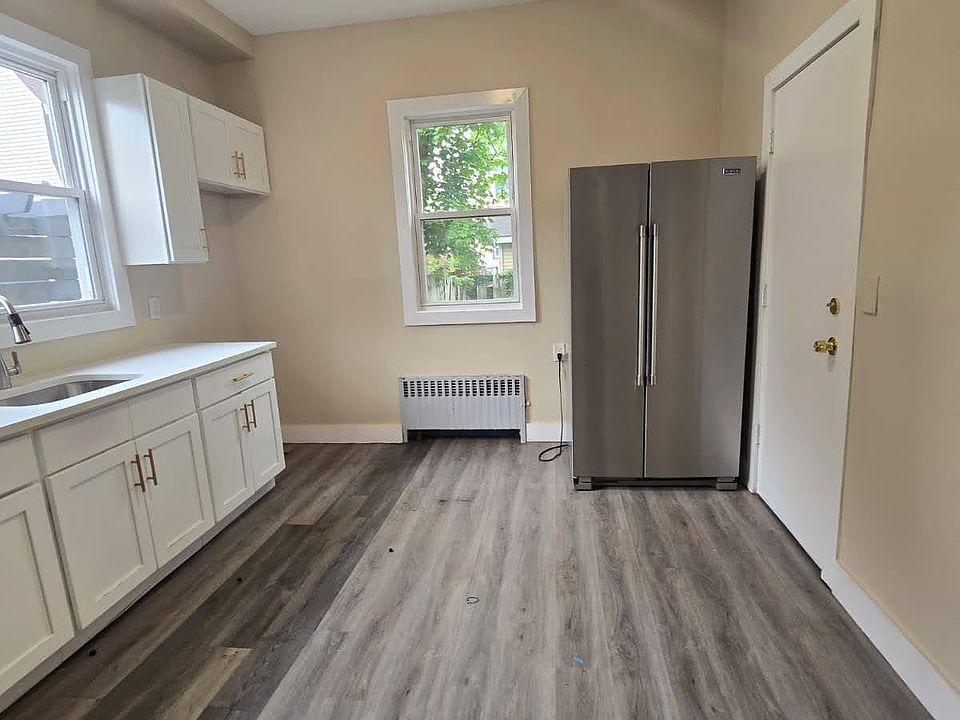1st image of 49 Cator Ave #1