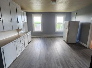 220 Blake St #7, Lewiston, ME 04240