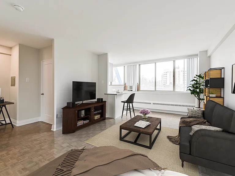 224 Saint George St — Photo 14