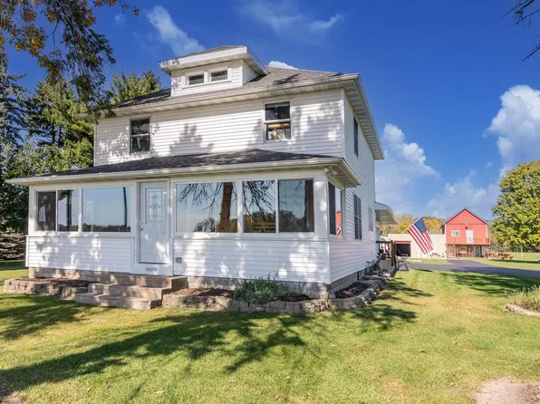 24100 Hanson ROAD, Union Grove, WI 53182