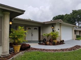 1078 Damrosch St, Largo, FL 33771