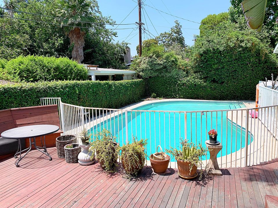 1st image of 1010 E Camino Real Ave #A
