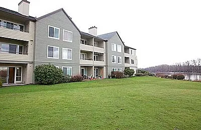 5170 SW Landing Dr #204 — Photo 1