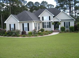 106 Cambridge Ct, Tifton, GA 31793