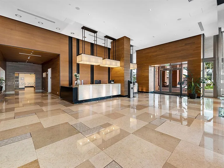 6899 Collins Ave #1903 — Photo 33