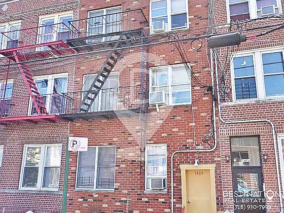 2nd image of 1424 71st St