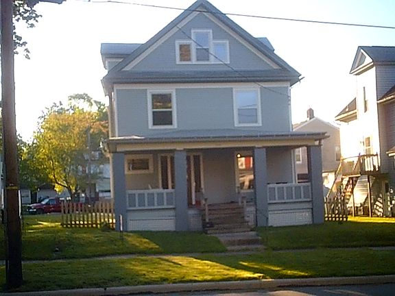 3rd image of 709 Quinby Ave