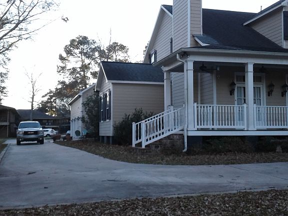 4th image of 115 Hillside Dr
