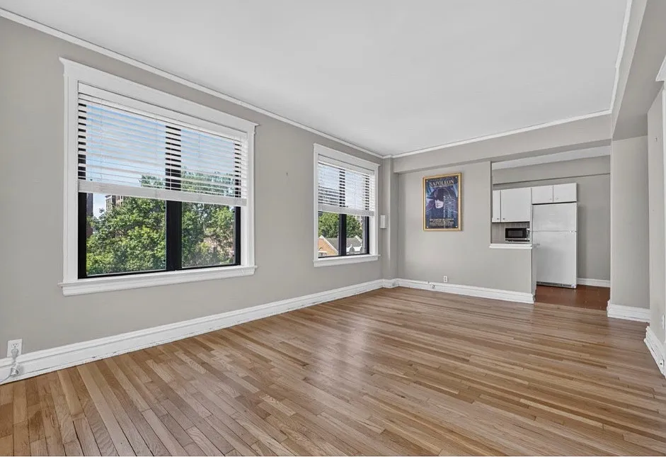 4515 Maryland Ave — Photo 1