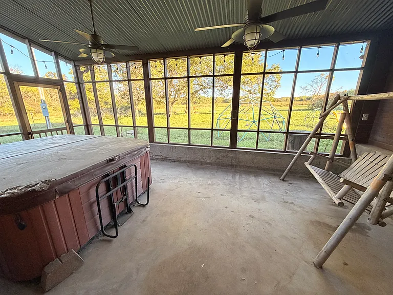 29905 Run Ln — Photo 17