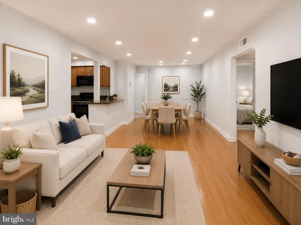 3310 Wyndham Cir APT 115, Alexandria, VA 22302