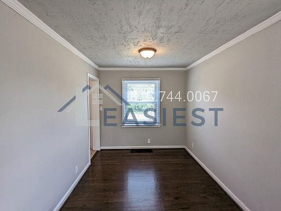 5th image of 5539 Wabash Ave