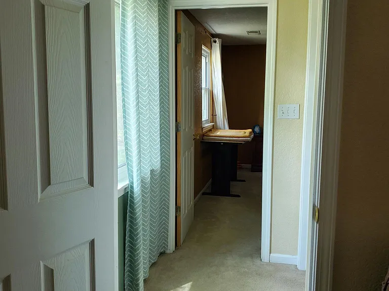 304 SE Gingerbread Ln — Photo 9