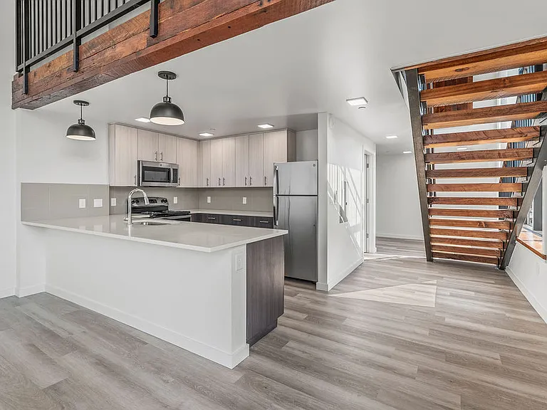 The Buckley at Lents — Photo 32
