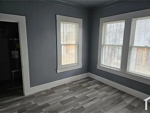 1135 Delaware St — Photo 4