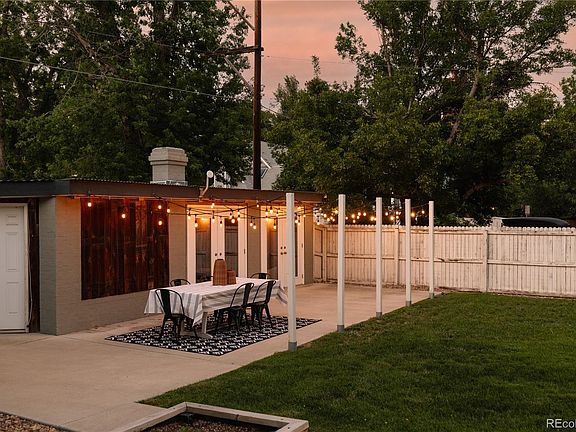 3rd image of 3107 W 23rd Avenue