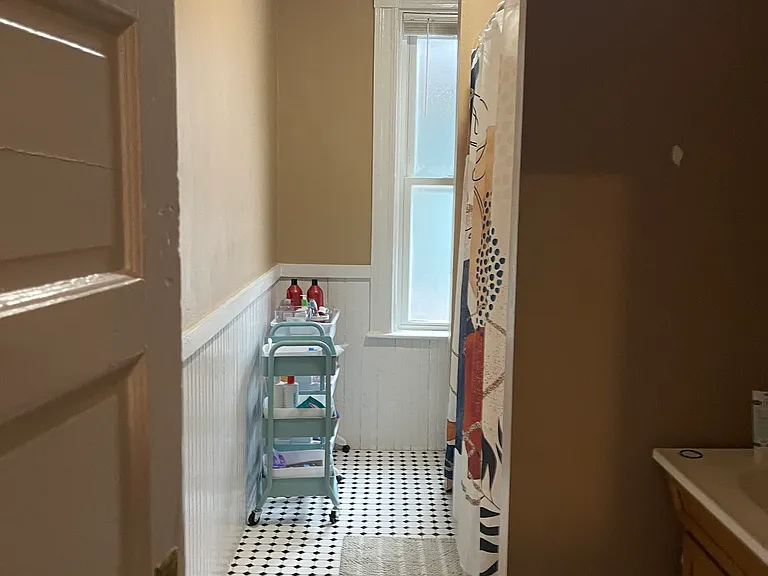 42 Calvin St #1L — Photo 4