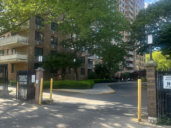 195 Willoughby Avenue 210 image 1 of 11