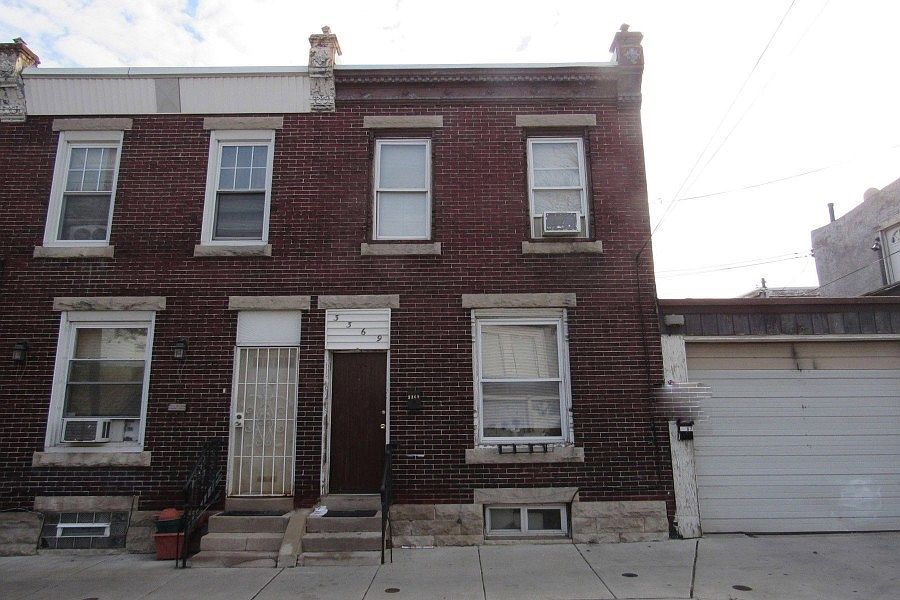 1st image of 3369 Coral St
