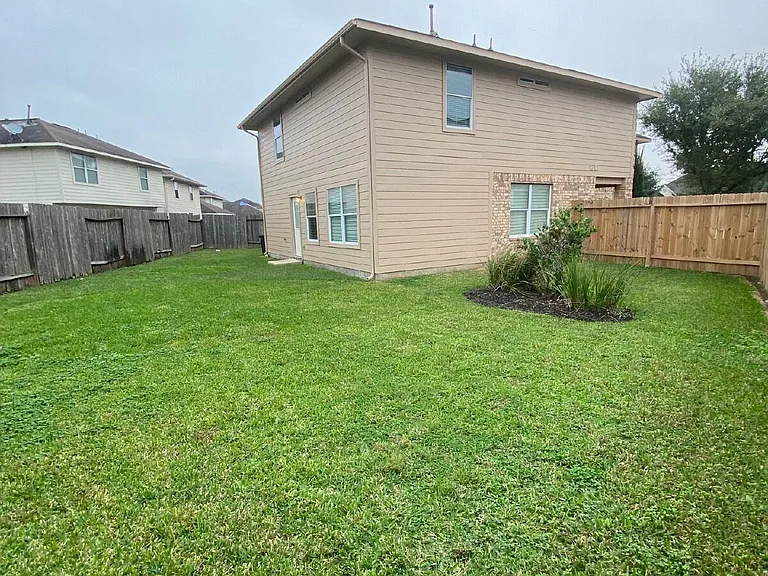 19162 Yellow Thrush Dr — Photo 57