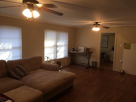 2nd image of 2526 Forest Park Blvd