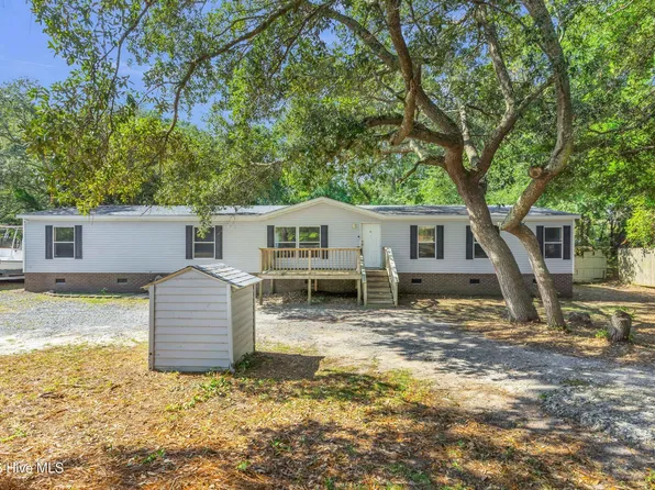 122 Heathcliff Road, Wilmington, NC 28409