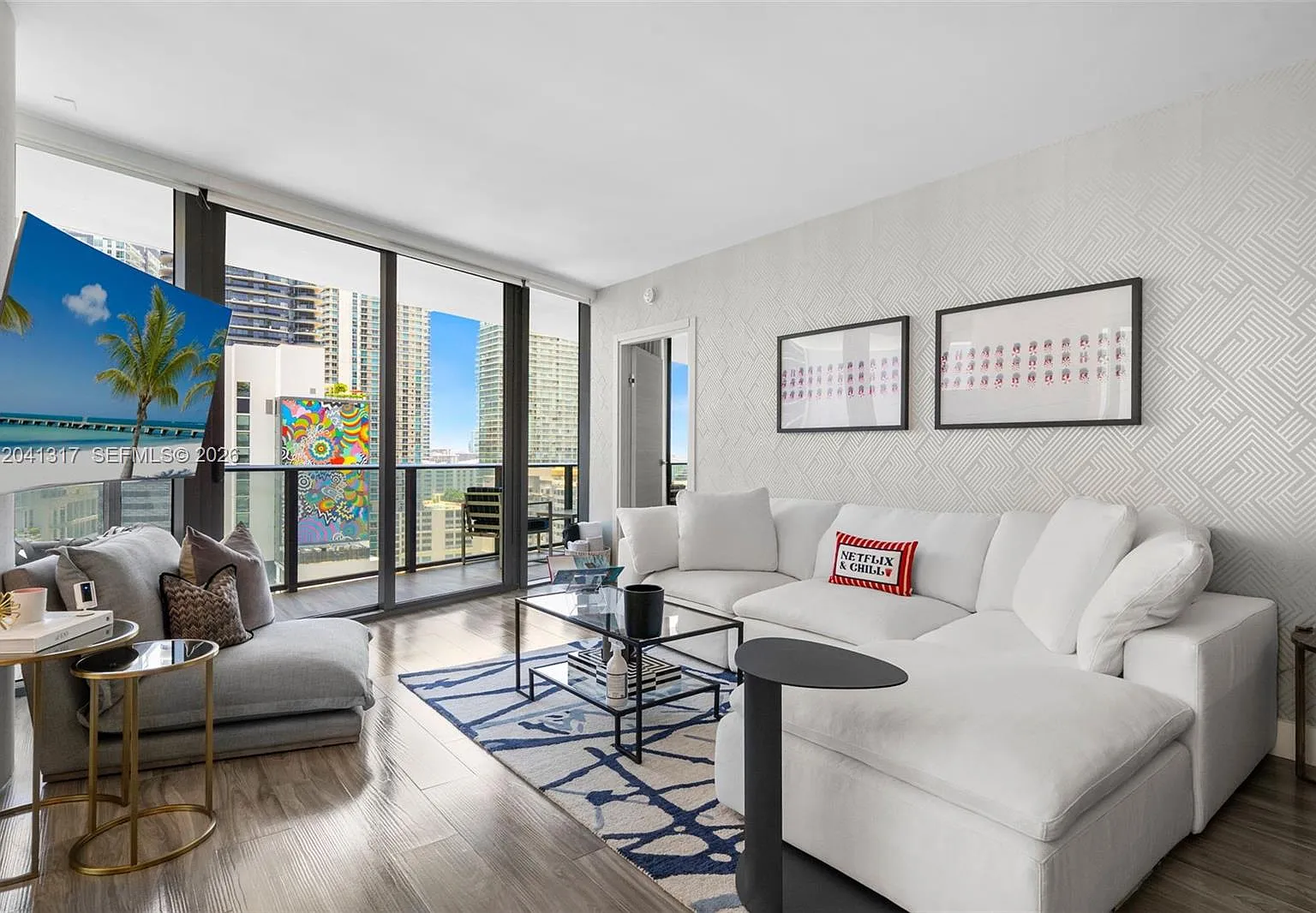 801 Sma Residences Condo — Photo 1