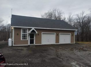 169 Hunsinger Rd, Hallstead, PA 18822