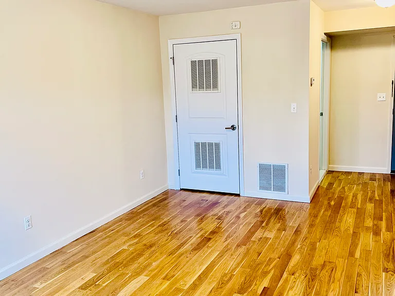 148 Main St #3E — Photo 5