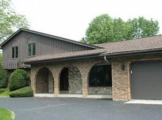 918 80th St, Downers Grove, IL 60516