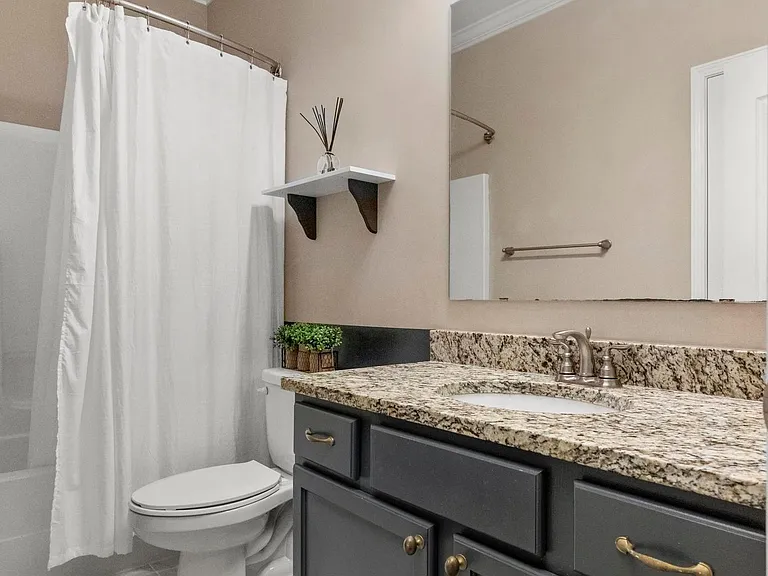 2243 Turnbury Ln — Photo 20