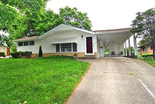 1st image of 1832 Woodlawn Ave