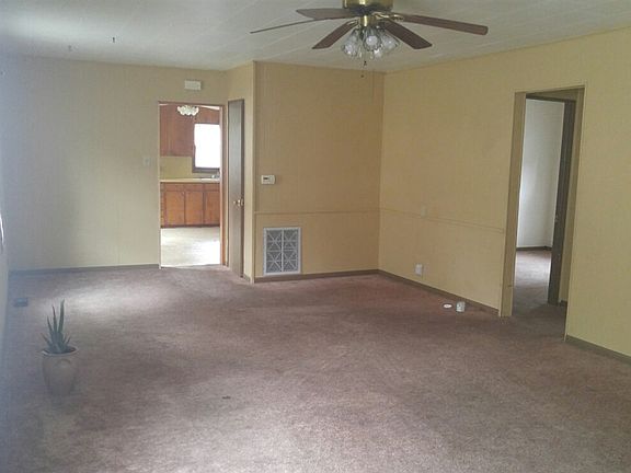 3rd image of 721 S D St