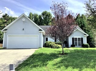 1212 Hampton Park Dr, High Point, NC 27265