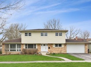 340 Lake St, Glencoe, IL 60022