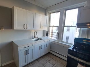 151 Parker St APT 8, Newark, NJ 07104