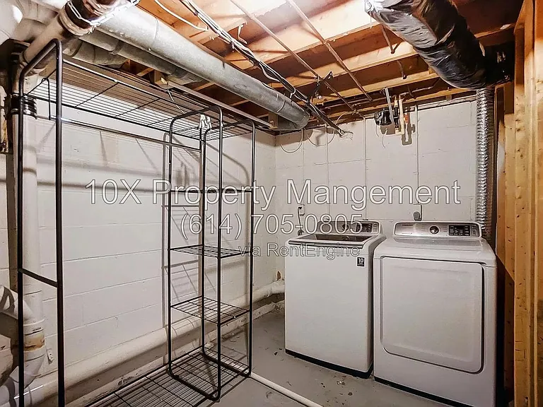 2566 Shore Line Ln — Photo 17