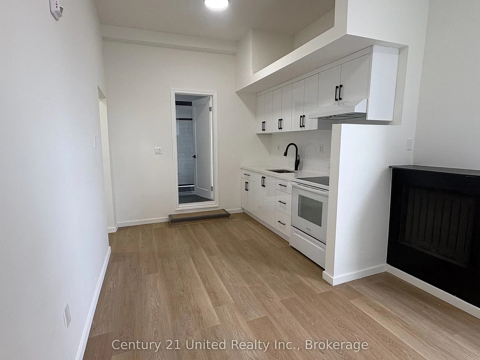 1 bed, $1,350 — Photo 4