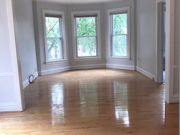 2nd image of 4345 N Mozart St #2