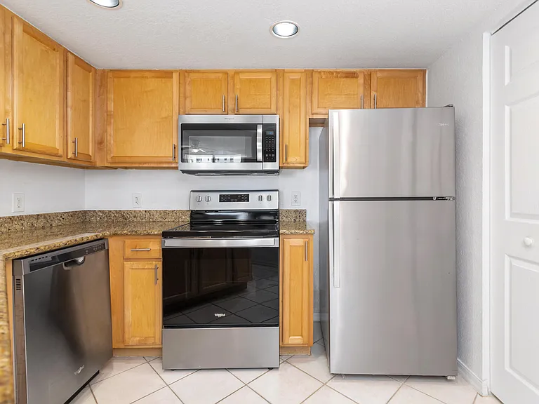 1801 N Flagler Dr #608 — Photo 6