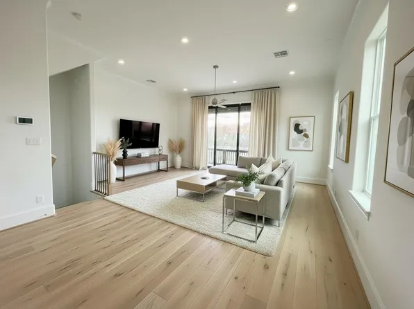 1004 Lamelia Ln, Houston, TX 77008