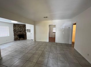 208 Hayslett Ave, Bakersfield, CA 93307